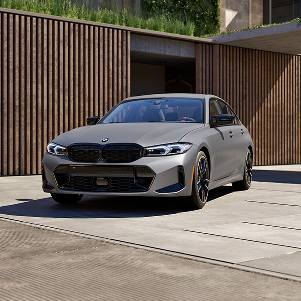 Vehicle supported by the AutoHub ownership platform